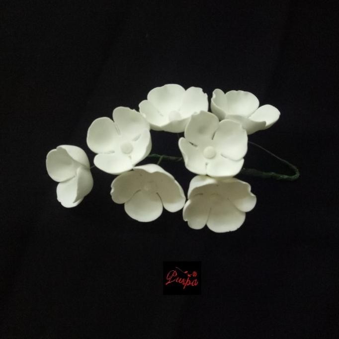 

Berkualitas (329/PAFH)Gumpaste Flower/Bunga Gumpaste Hydrangeas ~