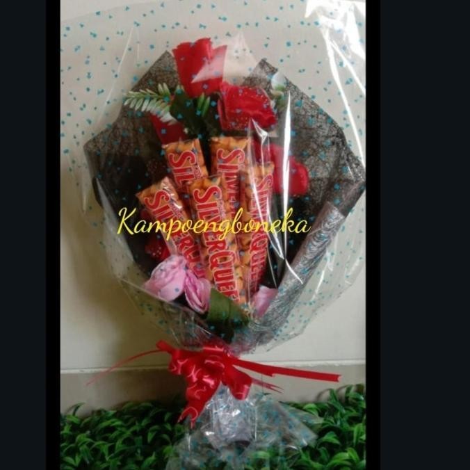 

Baru - Buket Valentine Silverqueen ..