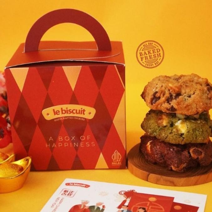 

Le Biscuit - Imlek & Valentine Hampers - 1 Box (3Pcs Giant Cookies)