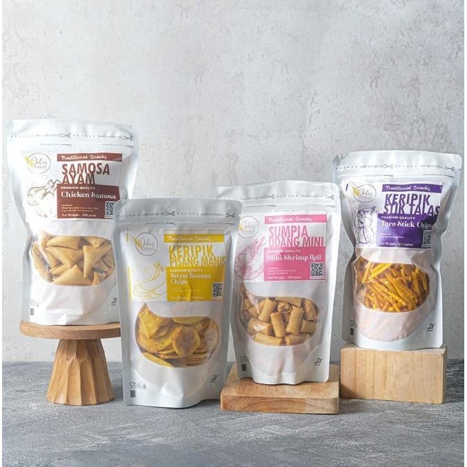 

Hampers Box New Year & Christmas (Paket Snacks)