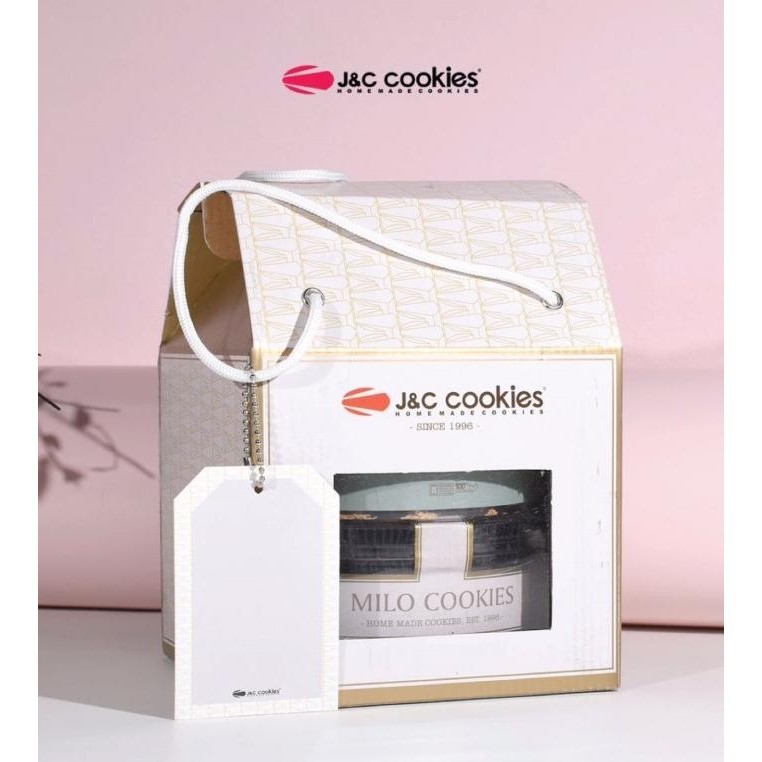 

Hampers Parcel Kue Kering Lebaran Jnc J &C Cookies Toples Reguler