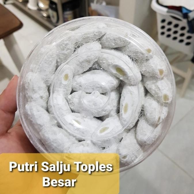 

Trend Kue Putri Salju Toples Besar / Kue Lebaran Premium Pengiriman Cepat