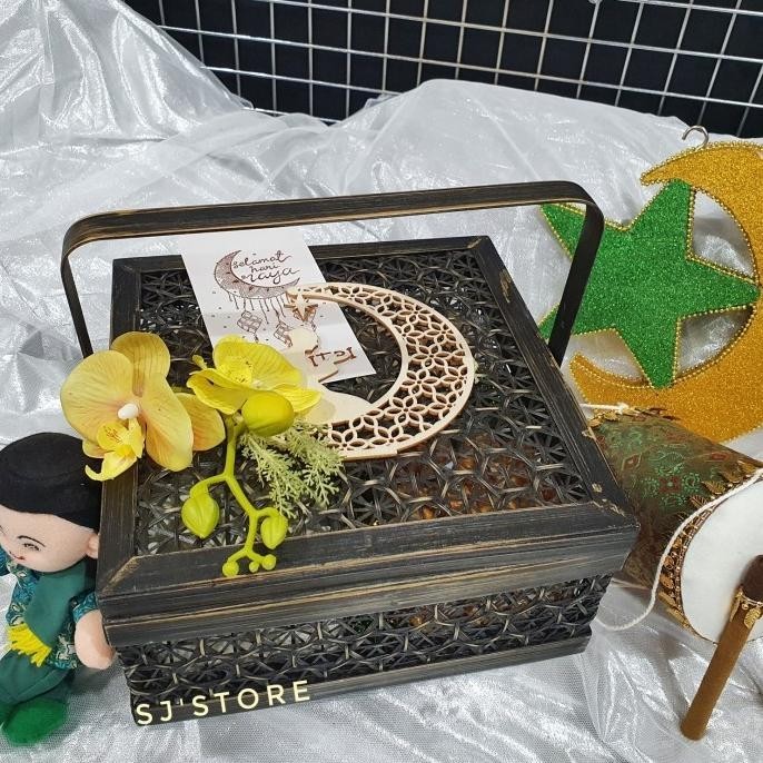 

New Paket Box Hampers Lebaran Kue Kering Toples Murah 2 Terbaik