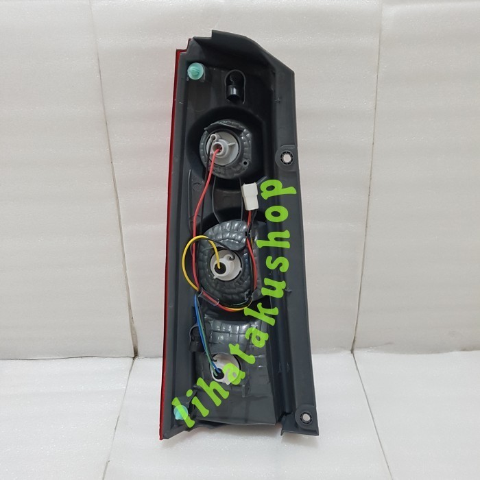 Lampu Stop Belakang Tail Avanza Xenia 2007 2008 2009 2010 2011