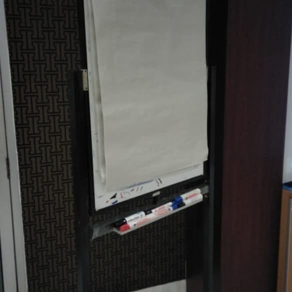 

Whiteboard Standing Single Face Ukuran 70X100Cm