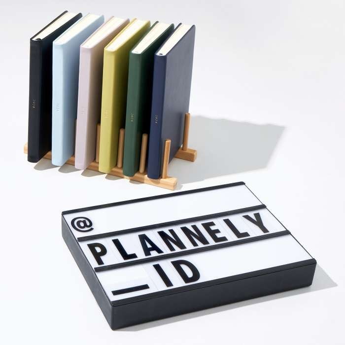 

BARANG TERLARIS Plannely Weekly & Monthly Planner 2024