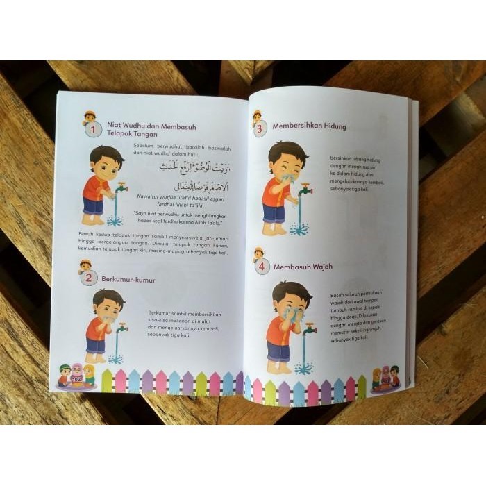 

JUZ AMMA ANAK / PANDUAN WUDHU SHALAT DAN DOA HARIAN ANAK SALEH Best Seller