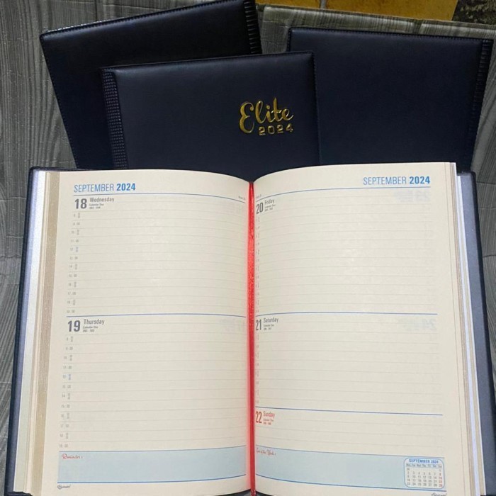 

Jual ðŸ”† Buku Agenda Elite Diary Th 2024 - Premium Planner Organizer Bagus