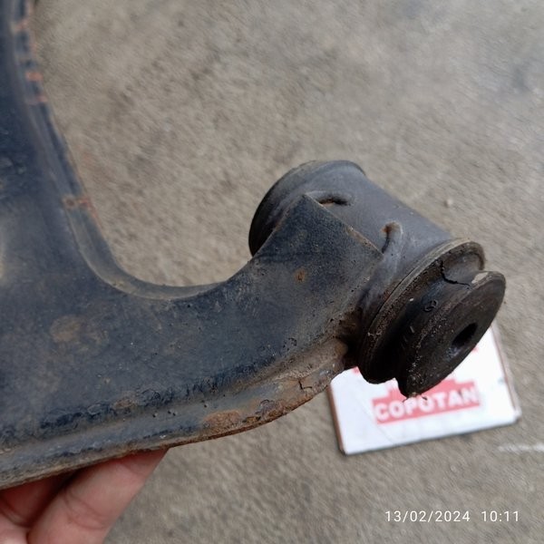 Arm Sayap Bawah Roda Plus Bonus Joint Bagian Kiri L Mercy A140 W168 Copotan #