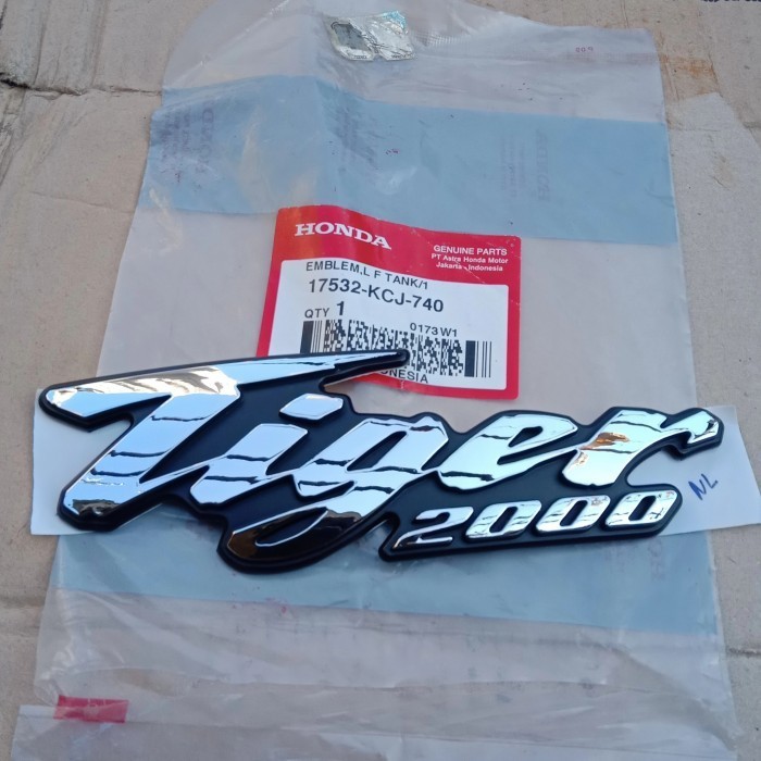 emblem tangki kiri honda tiger 2000 ori AHM