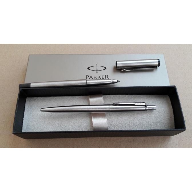 

Ready | Siap Kirim Paket 1 Klik:1 Pcs Parker Jotterstainless Ct Bp + Vector Stainless Rb