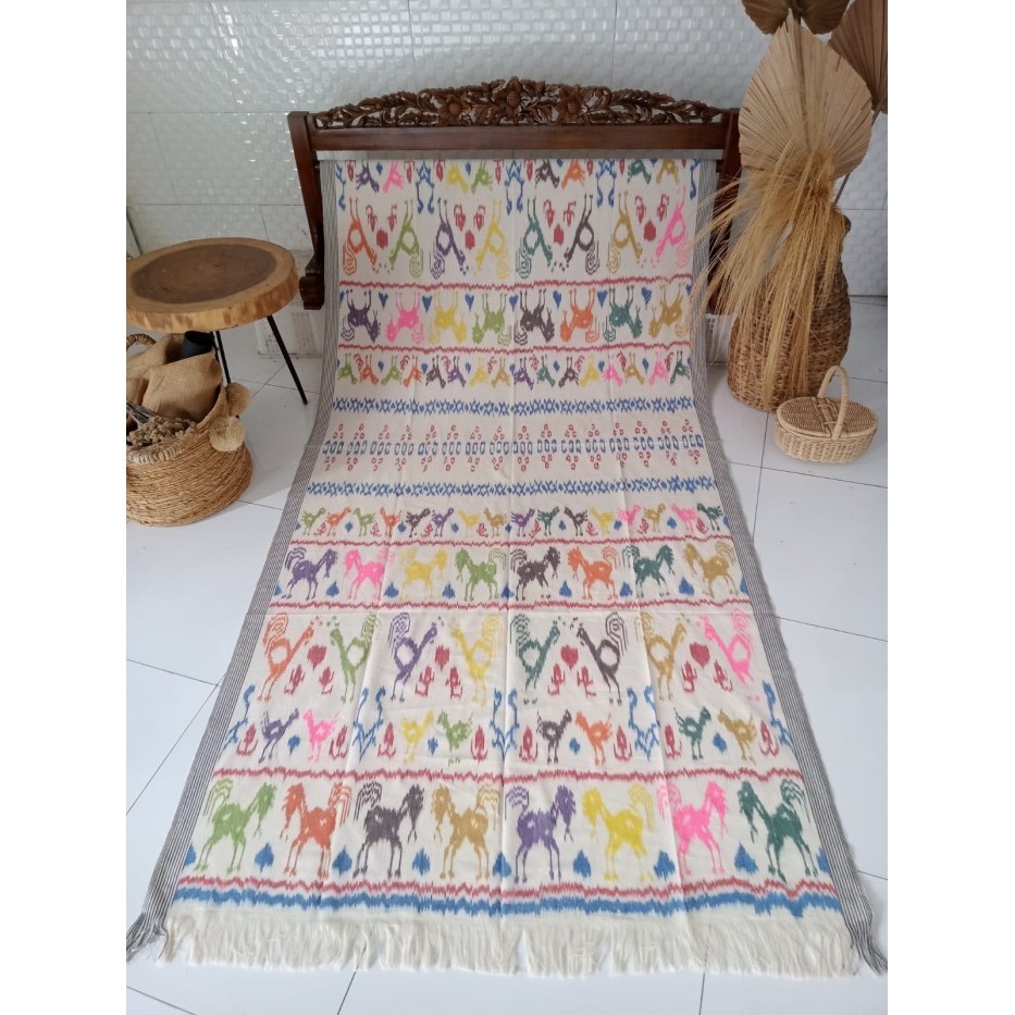Kain Tenun Blangket Jepara Motif Sumba Ntt Premium Putih