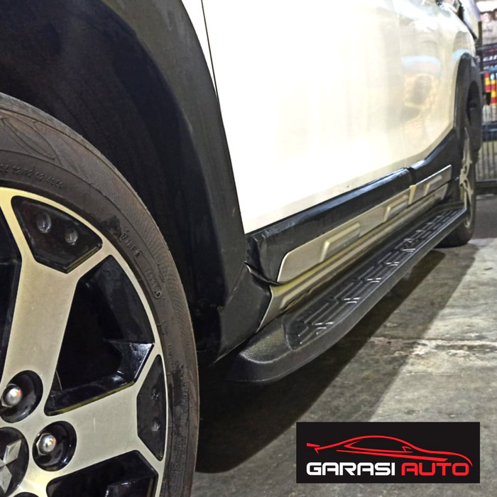 Footstep Injakan Samping Pijakan Mobil Xpander / Bahan Abs