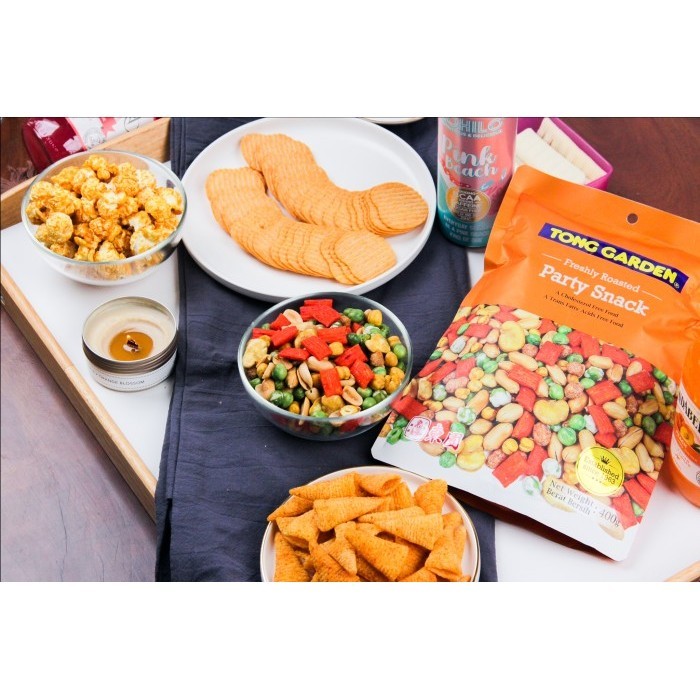 

Tong Garden Kacang Campur atau Kacang Pesta Ukuran Besar 365 gr Bundle