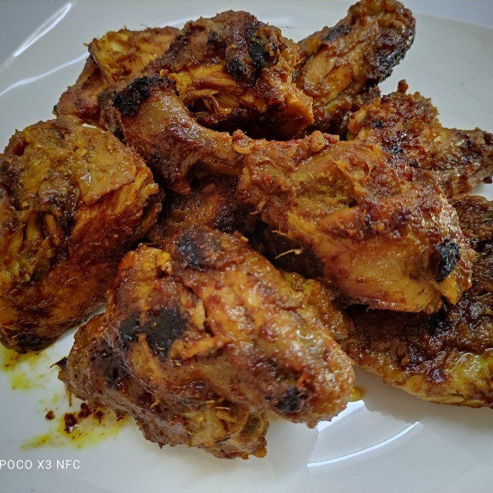 

ayam bakar 1ekor Frozen ayam Maranggi beku isi 8pcs 950 gr