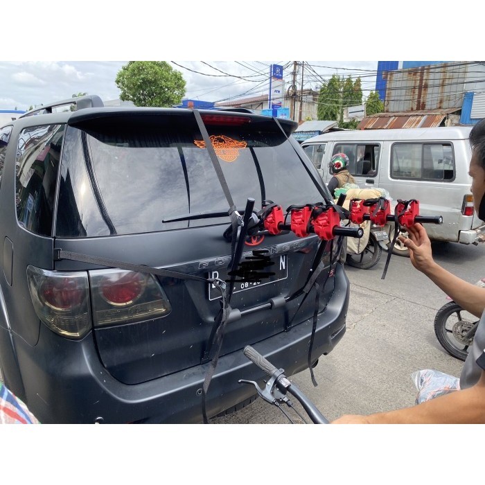 BIKE CARRIER / RAK SEPEDA MOBIL