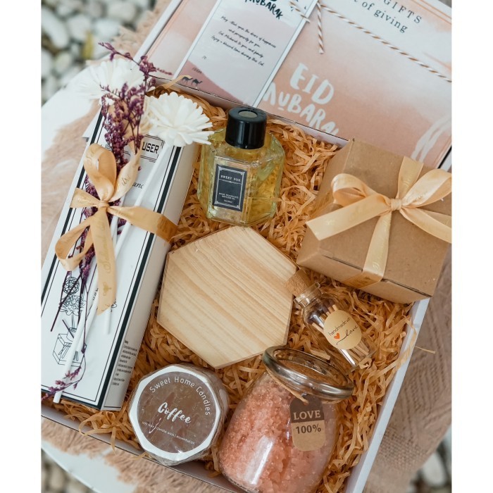 

Limited AROMATHERAPY- Hampers lebaran/paket lebaran/parcel lebaran/idul fitri Baru!