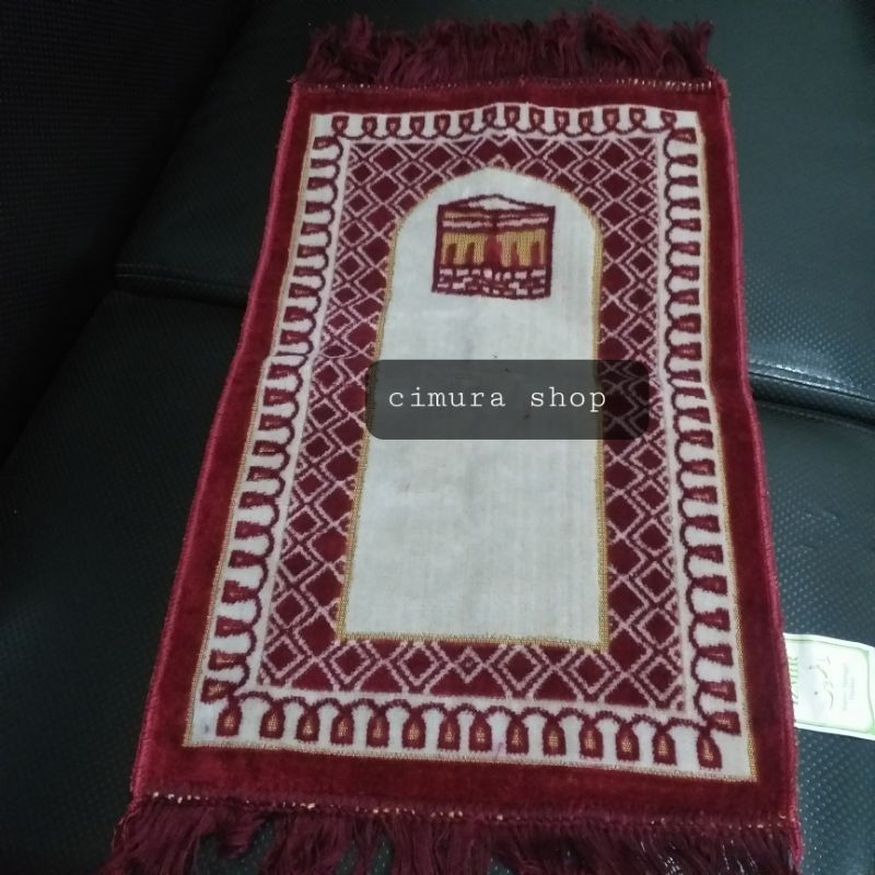 Sejadah/sejadah imut/sejadah traveling/sejadah anak/sejadah bagus/sejadah ekonomis/sejadah murah/saj