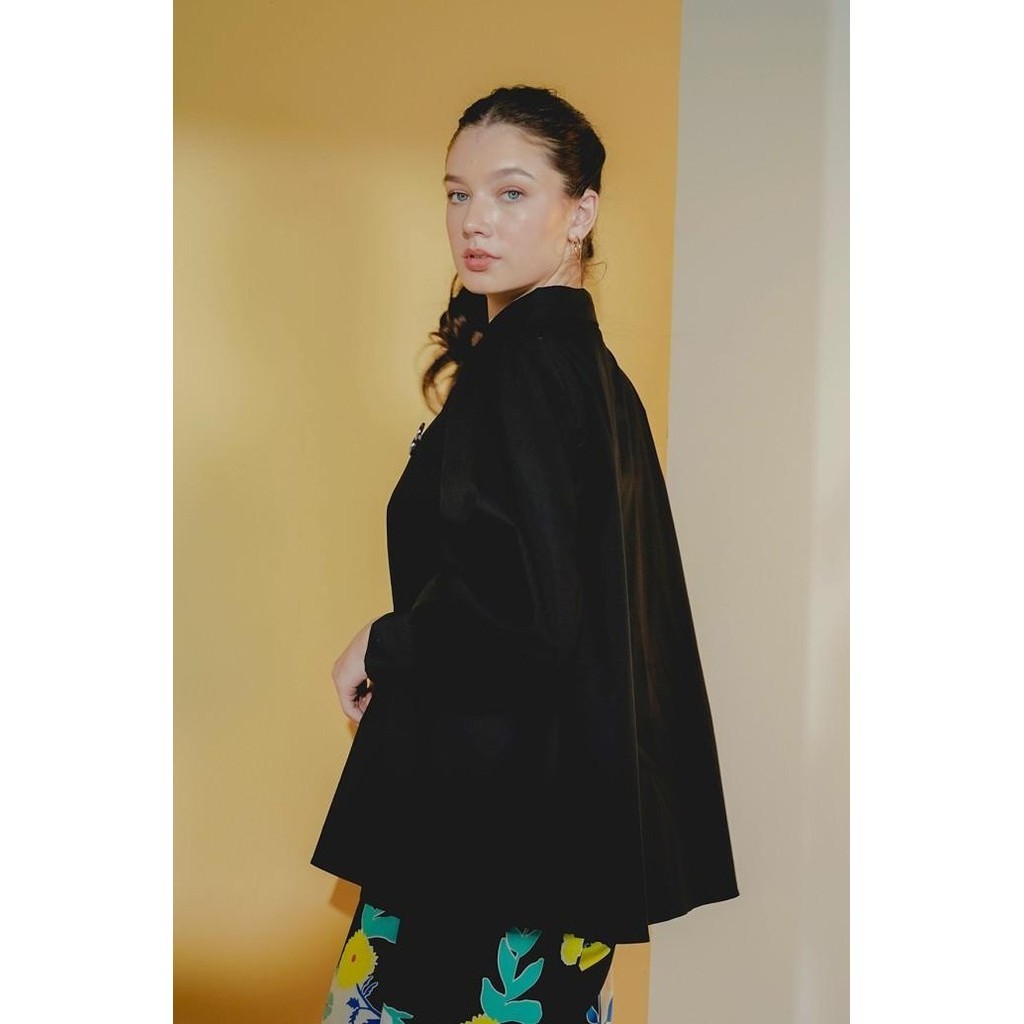 Benang Jarum - Puffy Shirt - Black