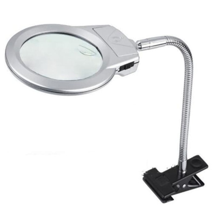 

Goodland Lampu Meja Portable Dengan Kaca Pembesar Silver