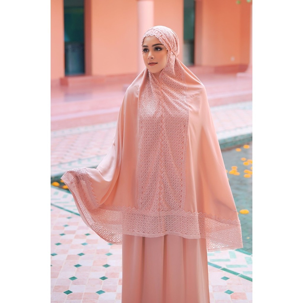 Signature Lace Prayer Robe - Peach