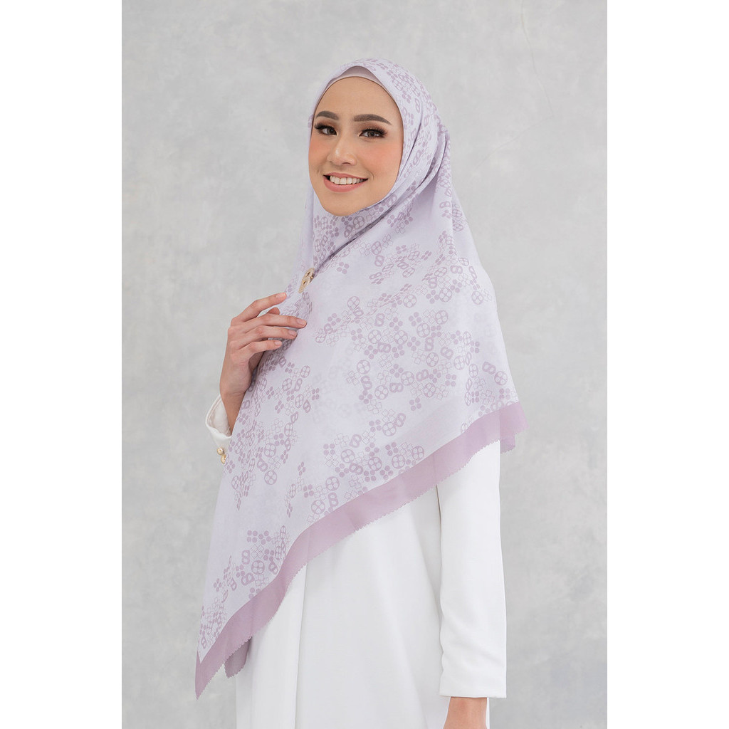 MONOGRAM SCRAMBLE COTTON XL VOAL SQUARE