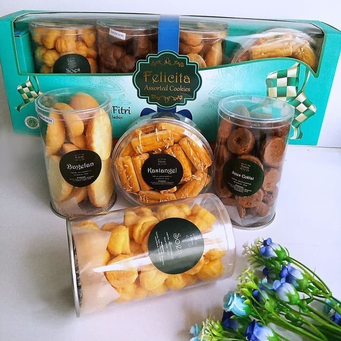 

Limited! Parcel Kue Lebaran/Idul Fitri Hampers Felicita 4 - Green Box New