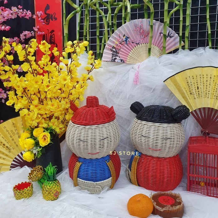 

Hiasan Imlek Hampers Boneka New Year 2021