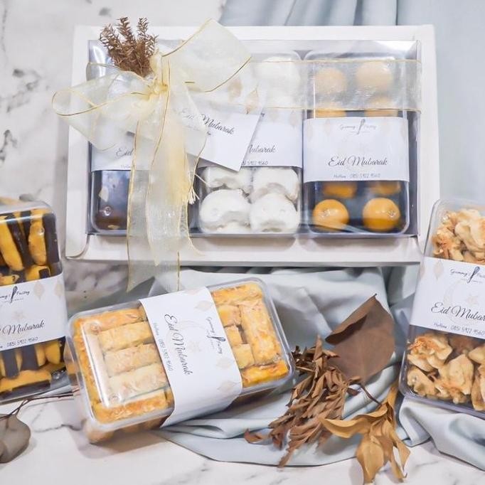 

hampers lebaran isi 3 toples, paket lebaran, parcel nastar