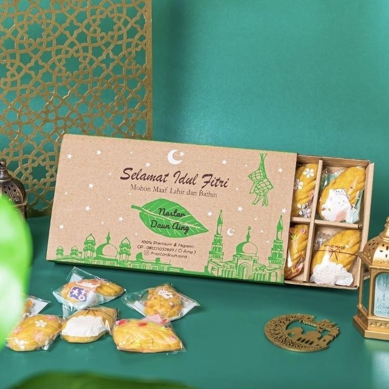 

Siap Kirim !!! Nastar Bentuk Daun By Mrs. Aing (1 Box Isi 10 Pcs) Edisi Hampers Idul Fitri Ready!!