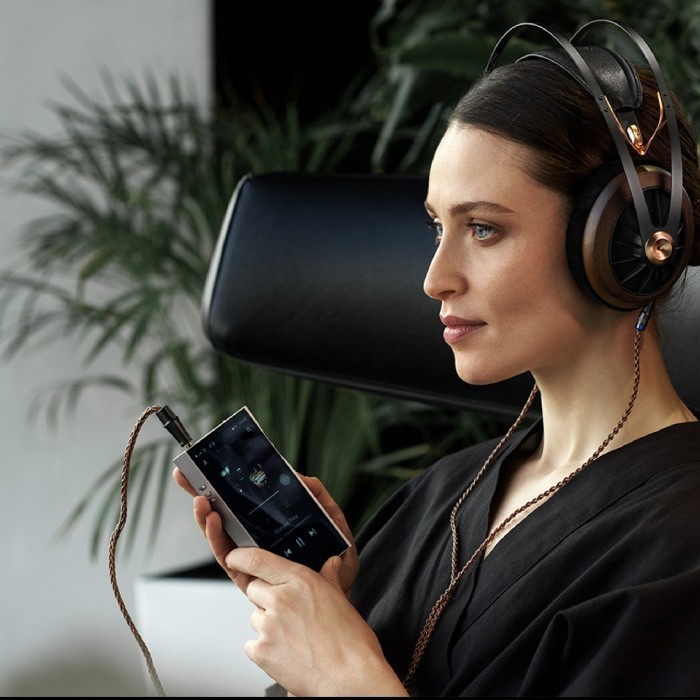 Meze Audio 109 Pro / 109Pro Premium Dynamic Open-Back Headphone