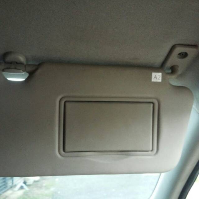 Sunvisor Penutup matahari Nissan March Nissan Genuine Part