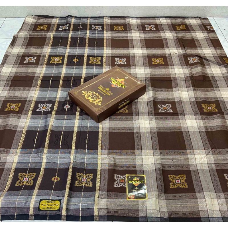 Wadimor Singgasana Sarung Tenun Jacquard Songket