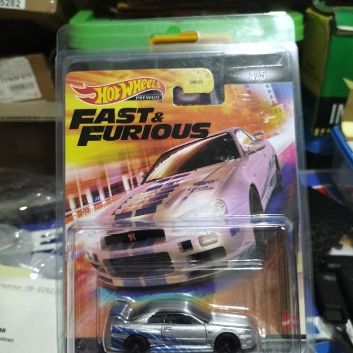 Hot Wheels Premium Nissan Skyline R34