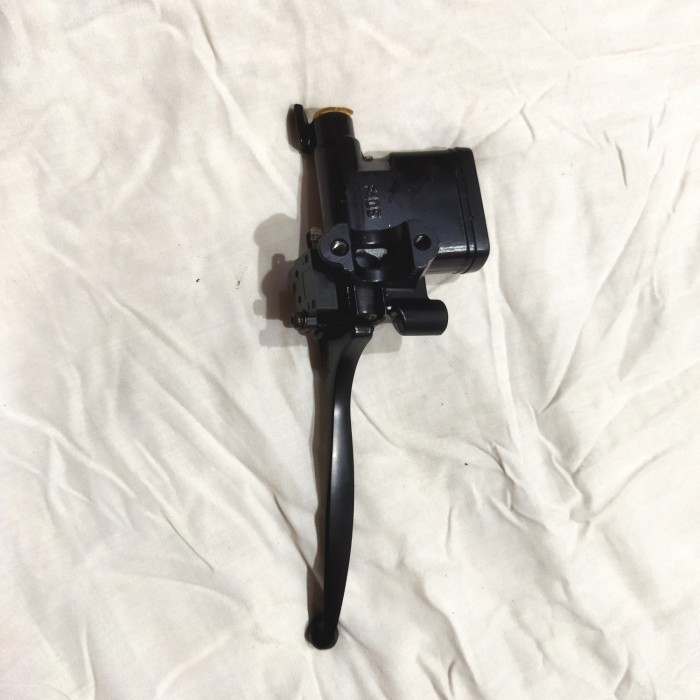 CYLINDER ASSY MASTER / MASTER REM KYMCO EASY