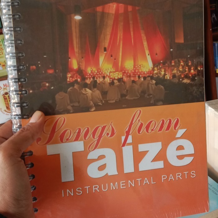 

Taize Instrumental Parts
