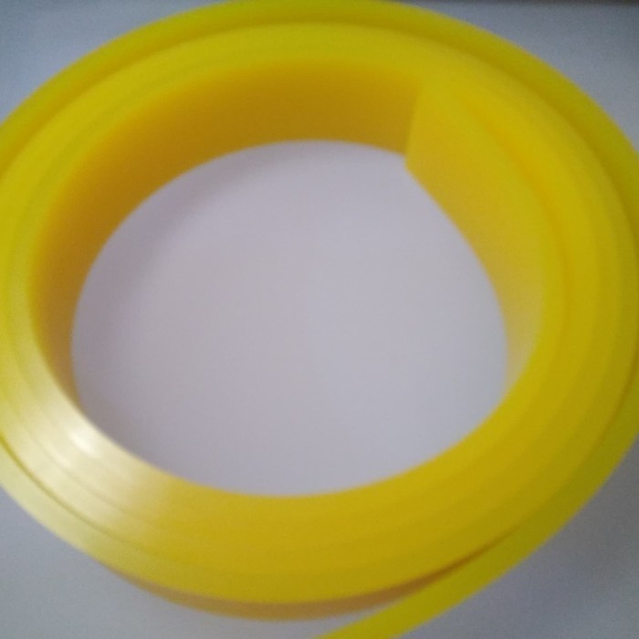 

Karet Rakel Kotak Kuning 9Mm 85A 1 Roll