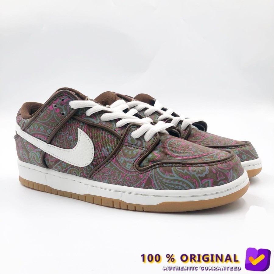 Nike SB Dunk Low Paisley