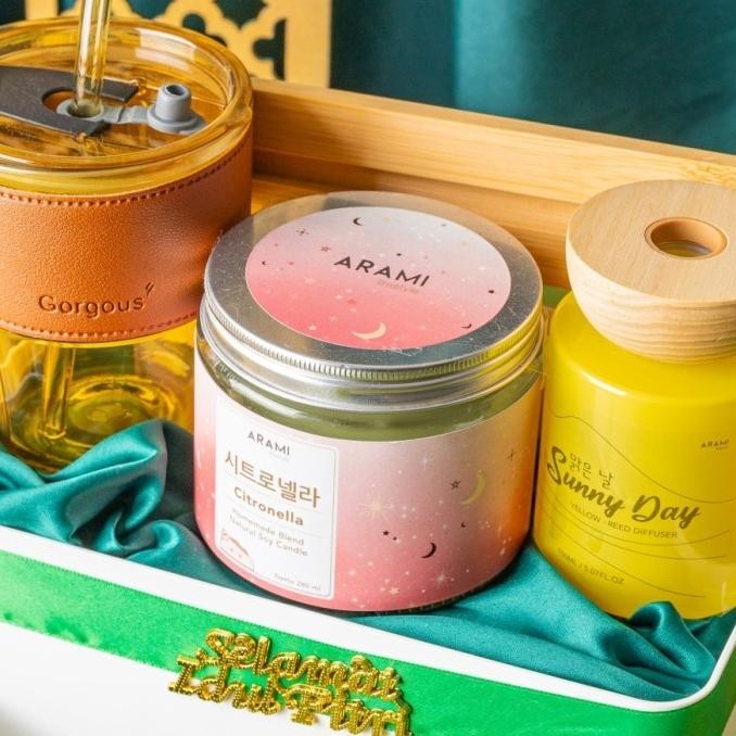 

Ale Gift Set Hamper Minimalist Eid Parcel Paket Parsel Seserah Lebaran Farenablinda