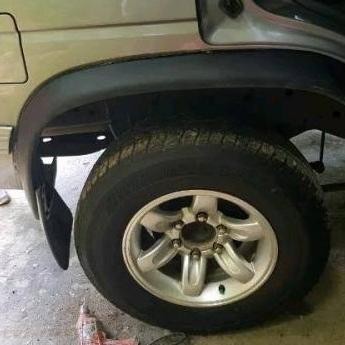 Bombastis Over Fender Nissan Terrano Model Original 2003 2004 2005 2006