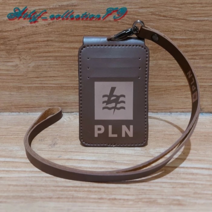 

BARANG TERLARIS holder kalung id card kulit PLN model lipat