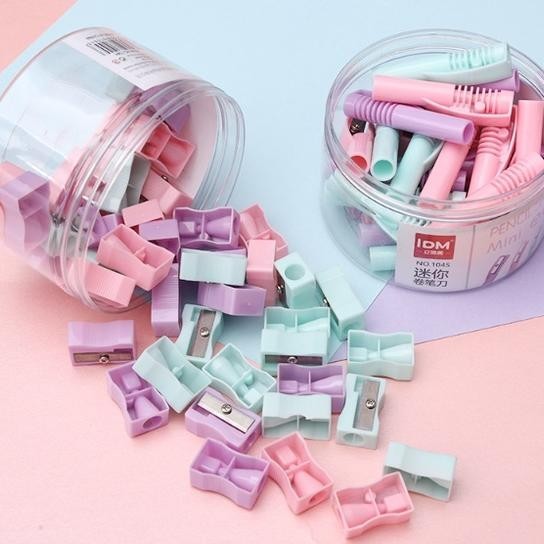 

MINI PENSIL SHARPENER MACARON COLOR / RAUTAN ASAHAN KECIL WARNA PASTEL MACARON Q86