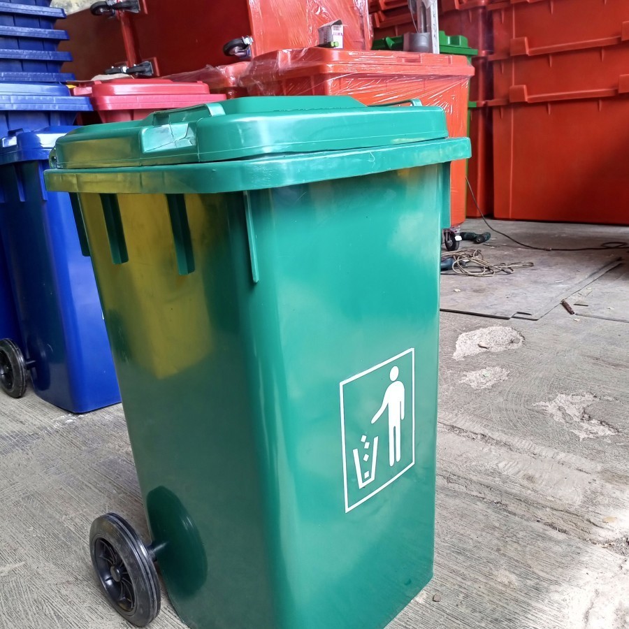 Tempat sampah plastik UK 240L