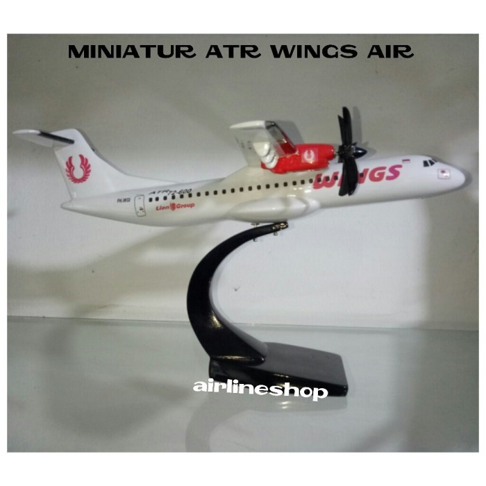 MINIATUR PESAWAT ATR WINGS AIR 72-600 , WINGS AIR 70 SKALA 1:100