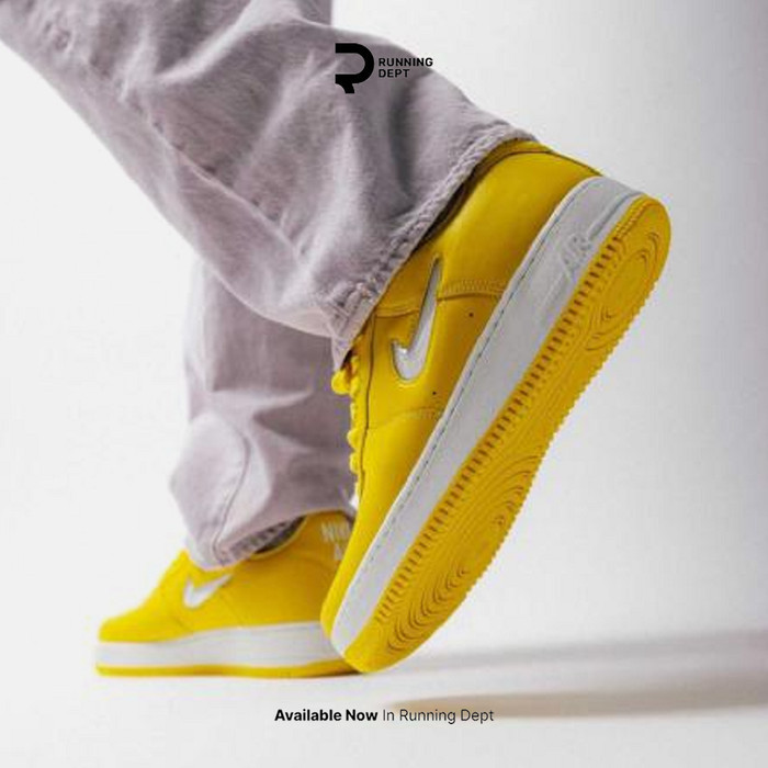 Sepatu Sneakers Pria NIKE AIR FORCE 1 RETRO FJ1044700 ORIGINAL