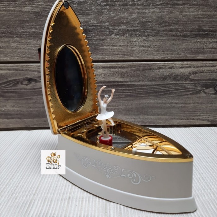 Kotak Musik Setrikaan / Music Box Setrikaan / Box Musik