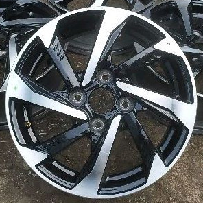 Velg Original/OEM Sigra R14