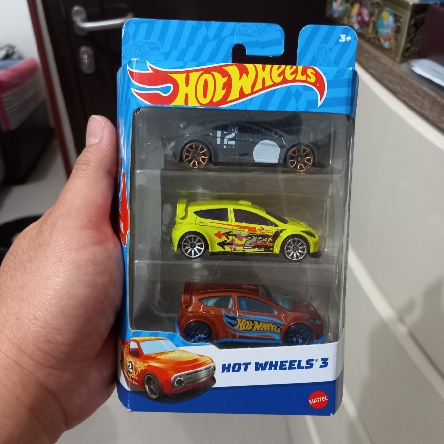 Hotwheels Paket 3 Ford Fiesta Limited From Gift Pack