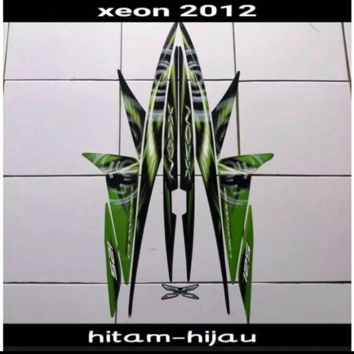 Striping Yamaha Xeon Karbu Hitam Biru