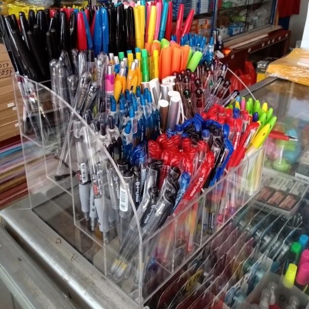 

Sedang Promooo !!! Tempat Pulpen 4 Susun Dari Bahan Acrylic